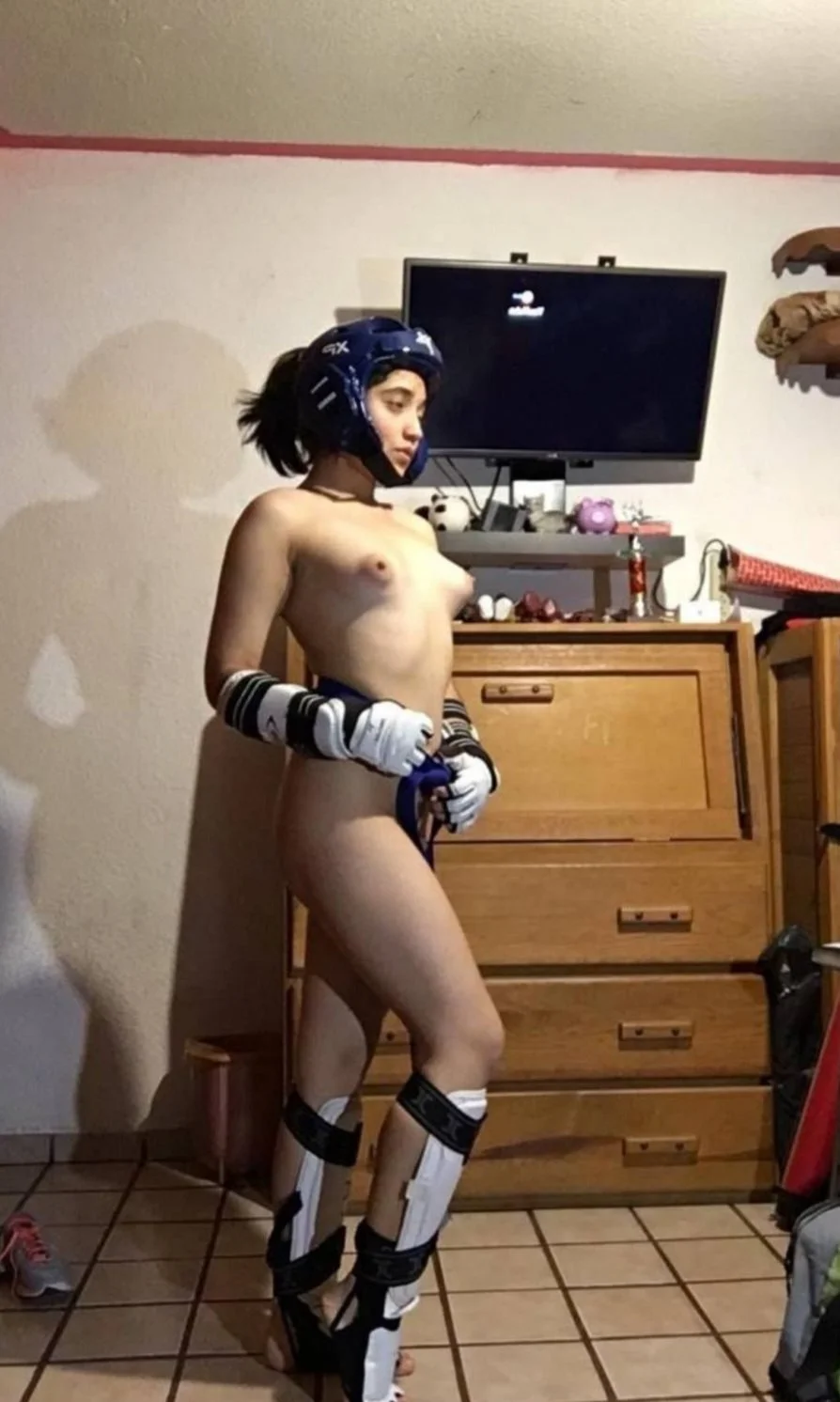 Taekwondo whore 🥵 image 5
