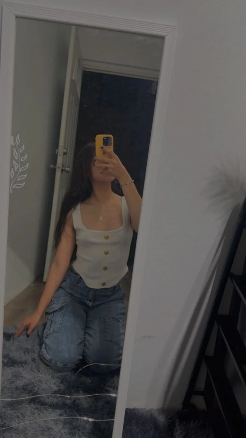 Quien quiere que les suba una foto de ella junto su número puta d kiara rendon image 2