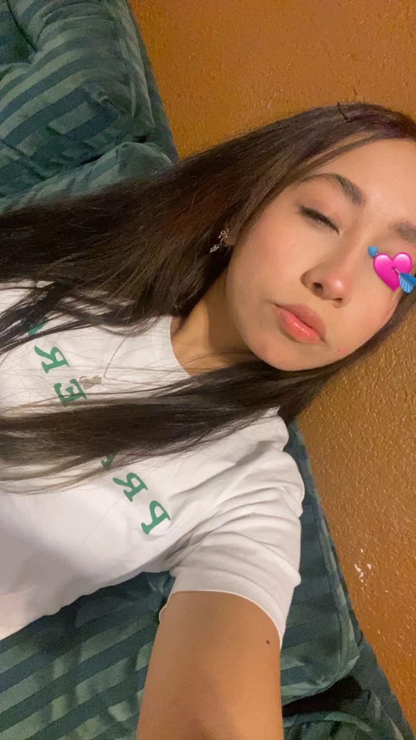 Quien quiere que les suba una foto de ella junto su número puta d kiara rendon image 4