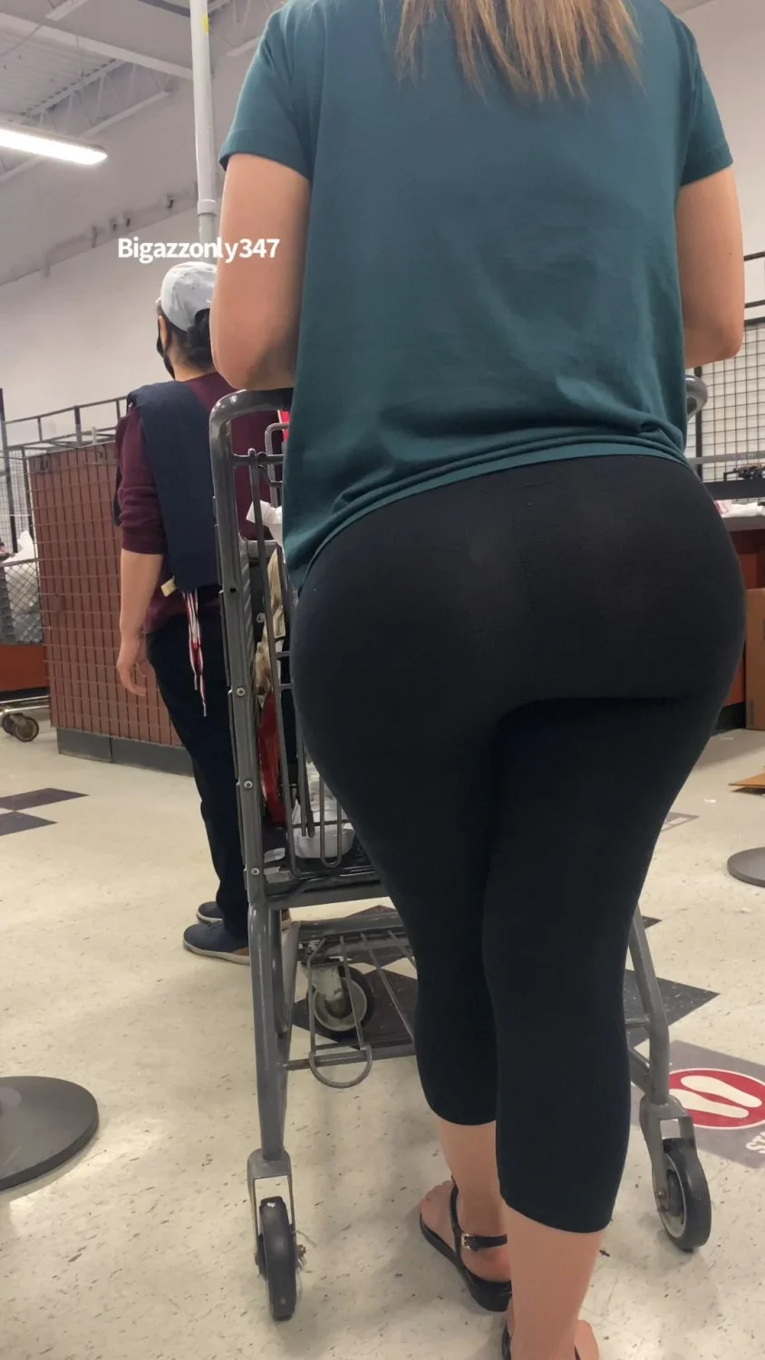 Latina perfect ass leggings jeans image 1
