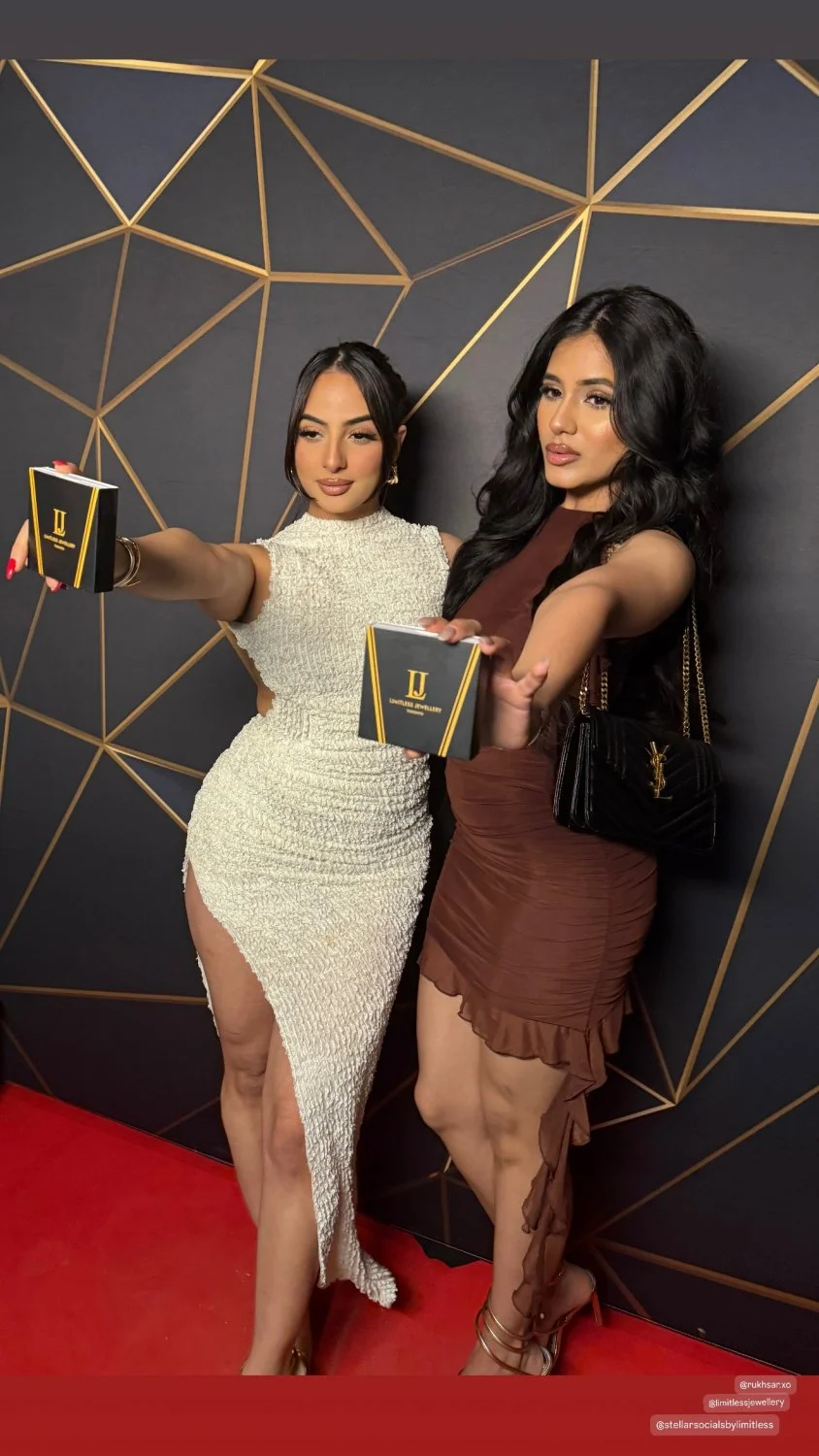 Indian nri latina figure got viral with her lover image 12