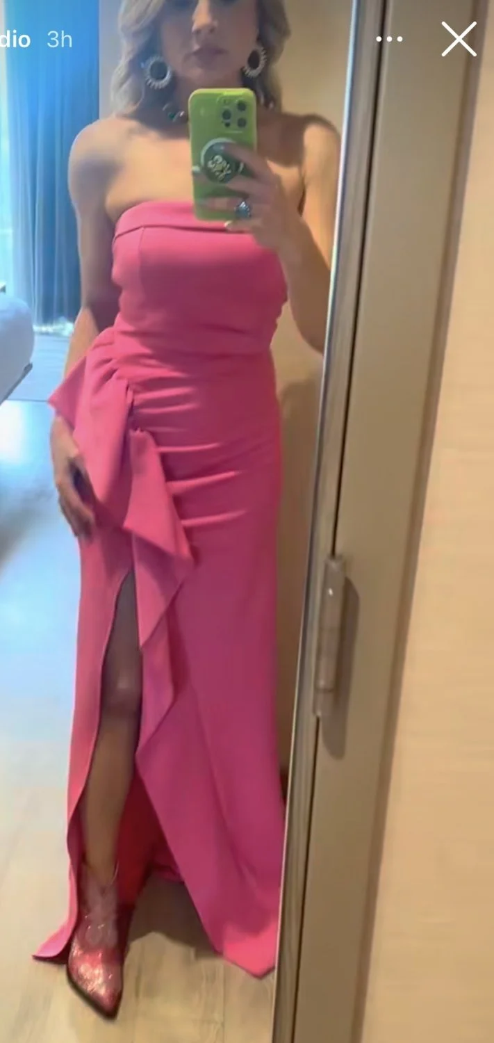 Damn girl image 3