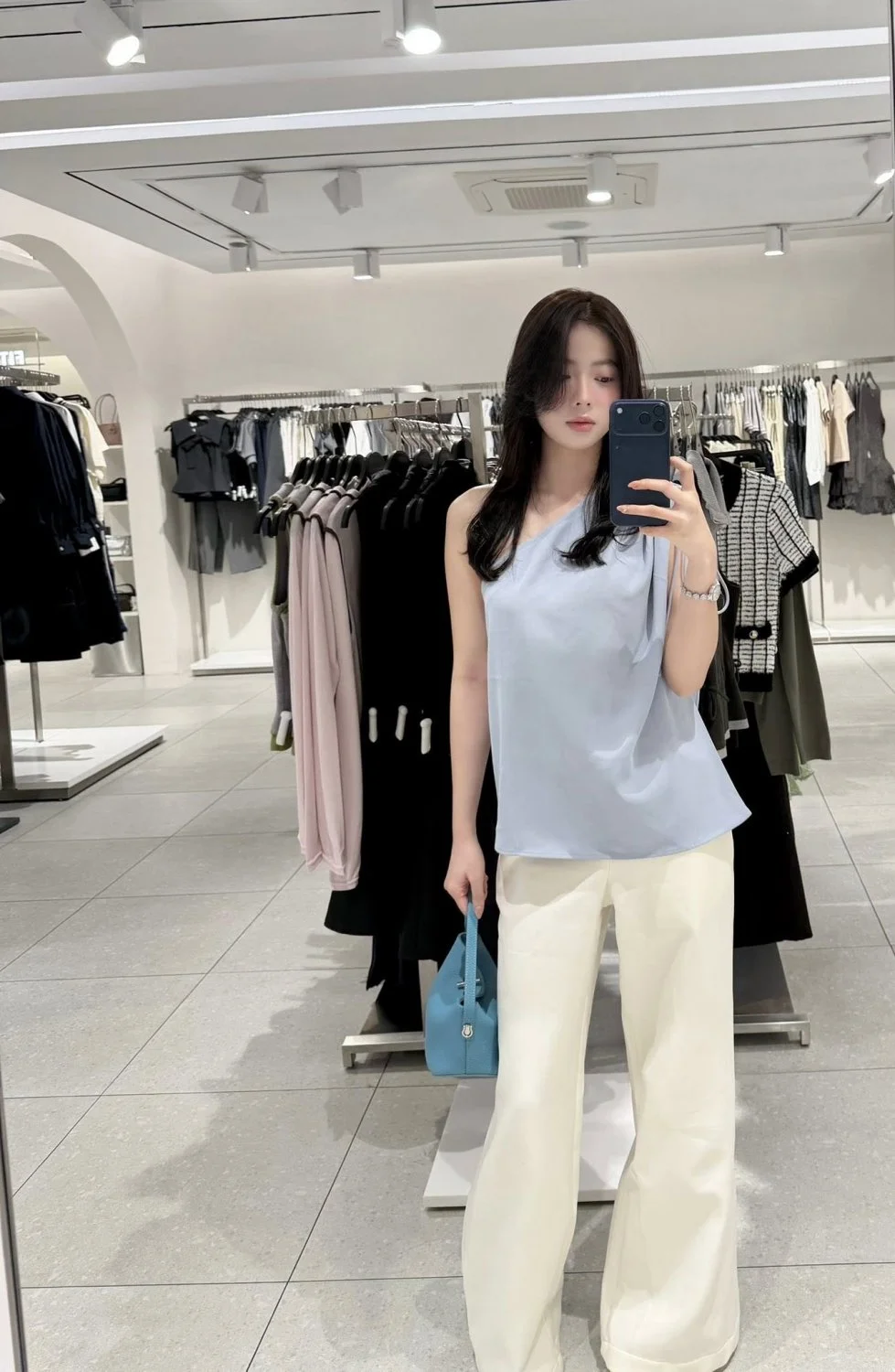 ⠀ image 2