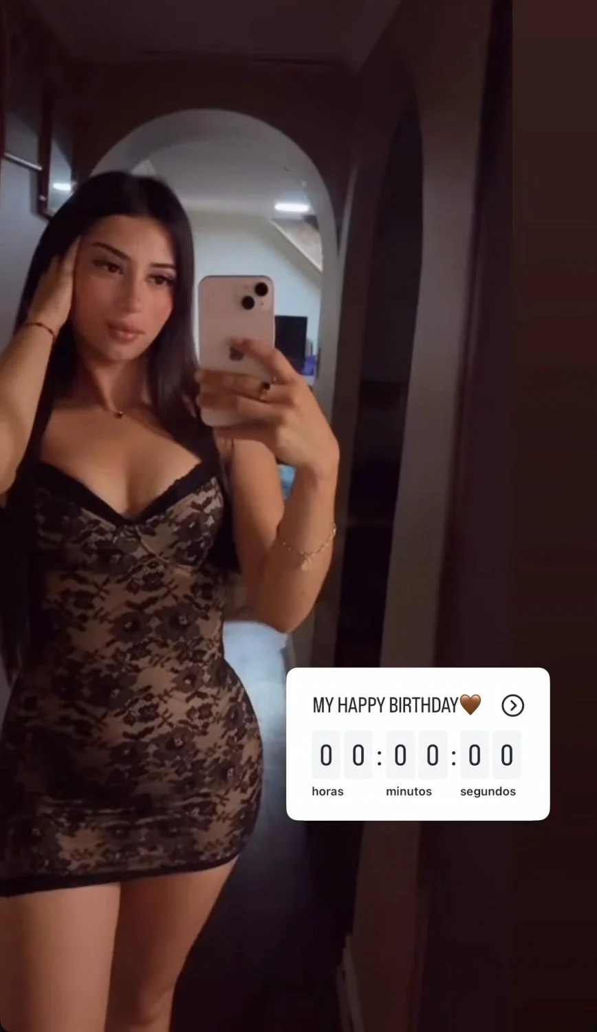 Catalina santos,hermosa chilena con buena raja image 15