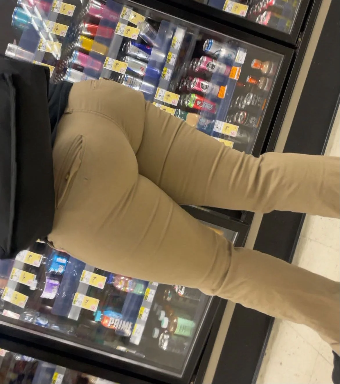 Local Aurora Teen Ass Caught shopping around image 6