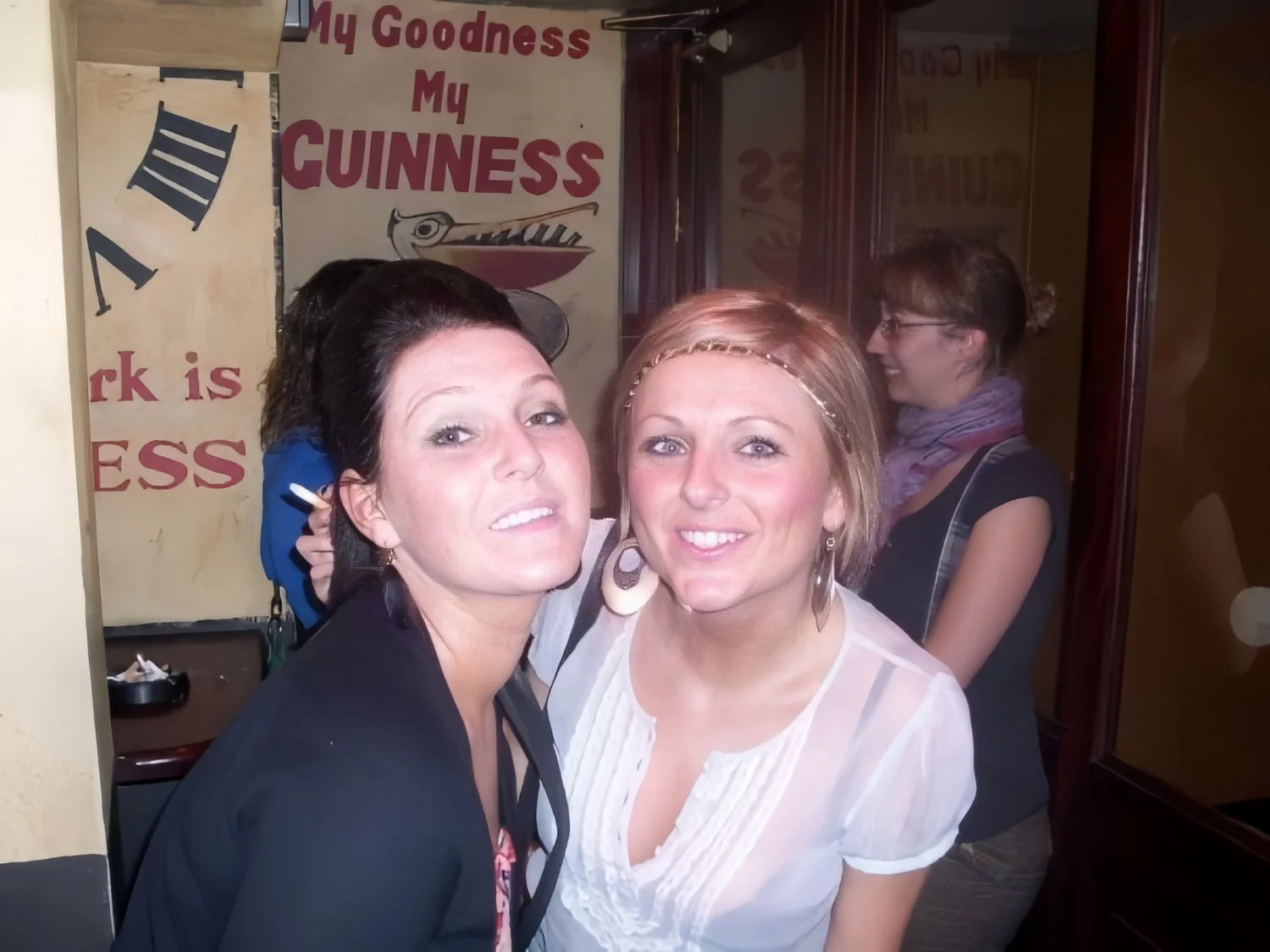 🏴󠁧󠁢󠁥󠁮󠁧󠁿 Karen image 15