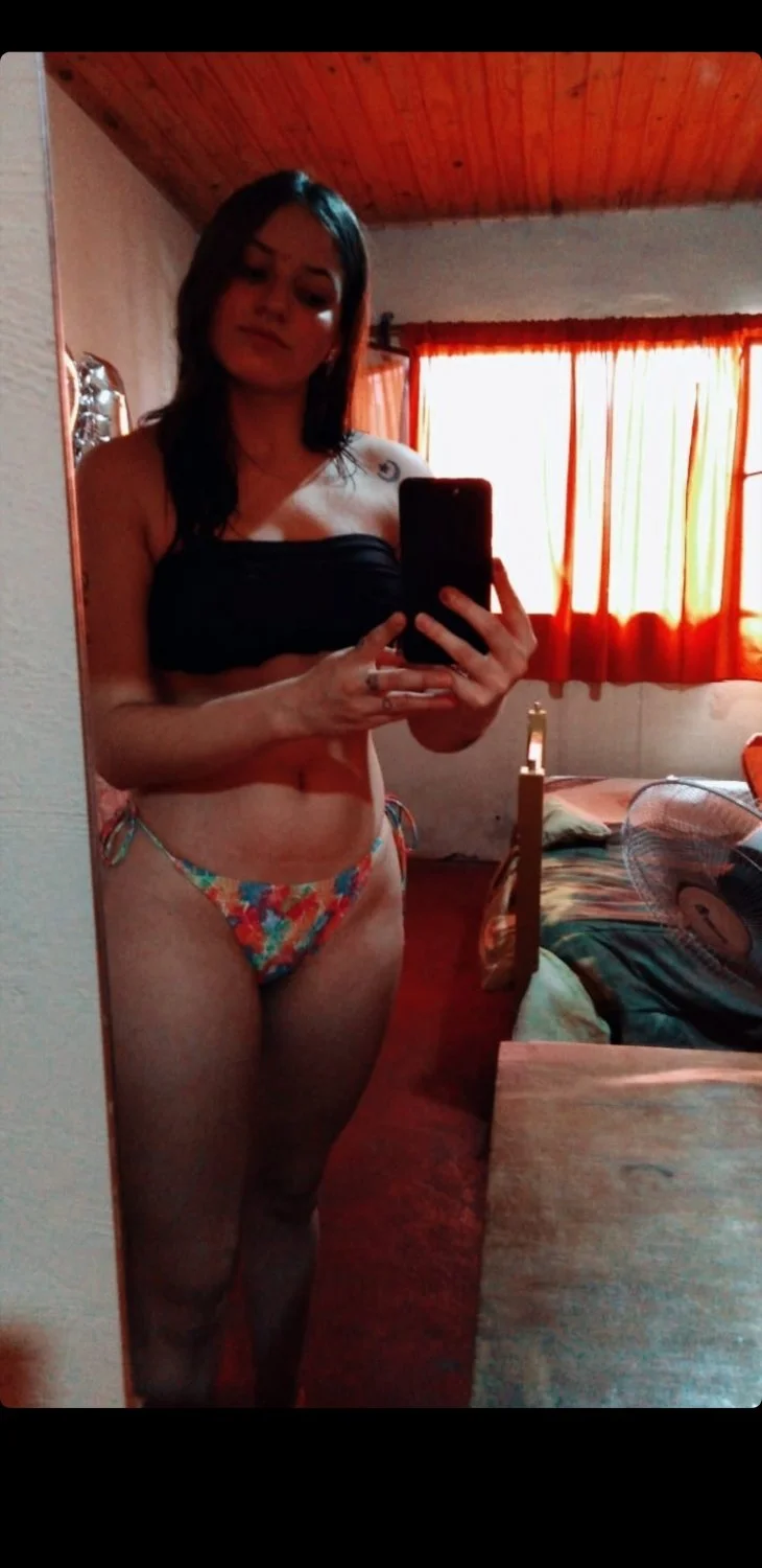 Puta morrita de Argentina Victoria Cardoner image 3