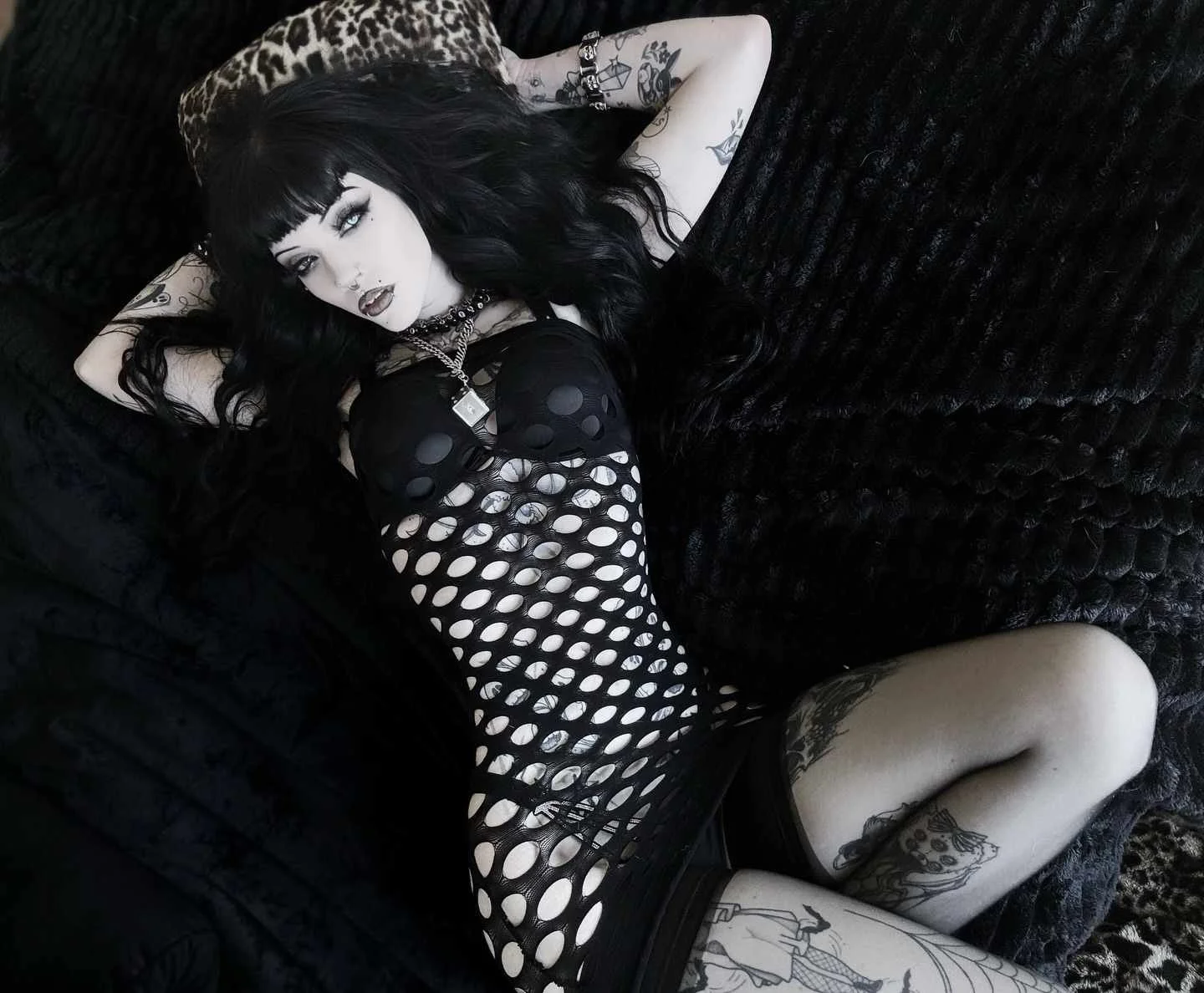Sexy Odd Goth Girl Many Outfits! 😇🙏 image 48
