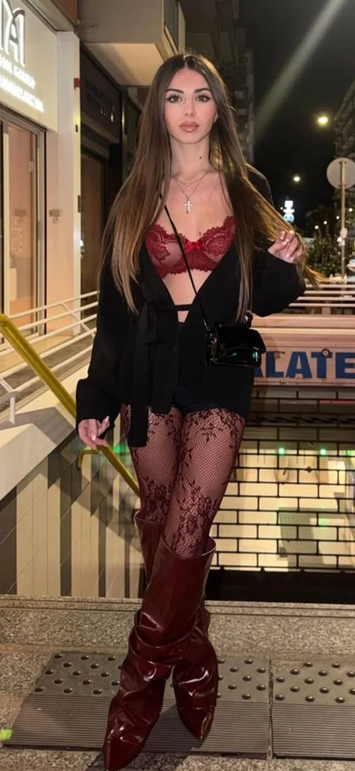 Mix of irls #6 image 26