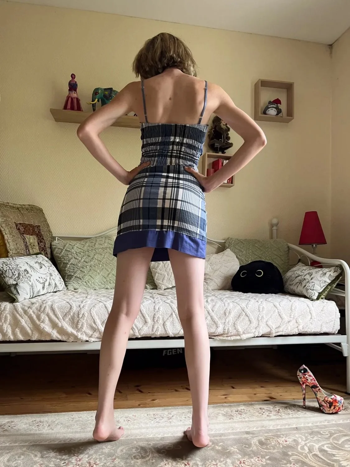 She love show herself image 3