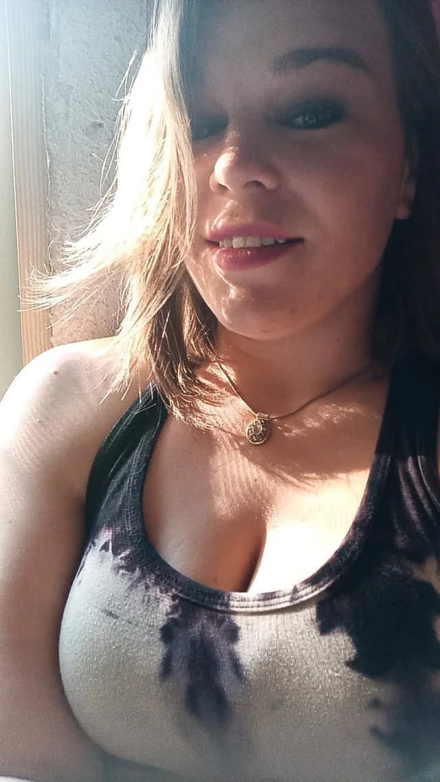 Big Tit Wife from Arkansas image 9