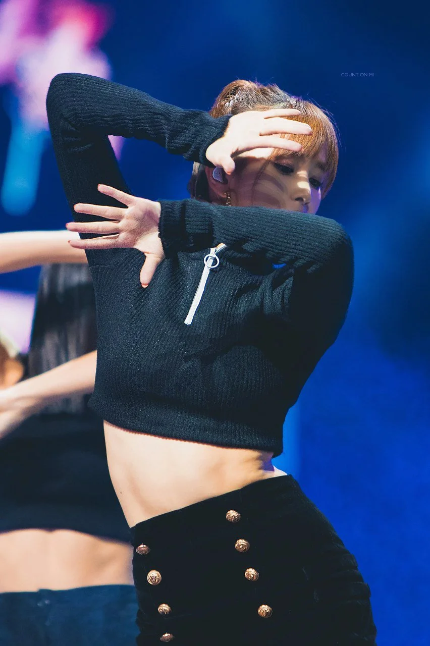 Mina (Twice) Pictures 16 image 27