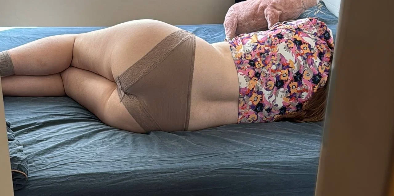 Shayna’s Ass image 2