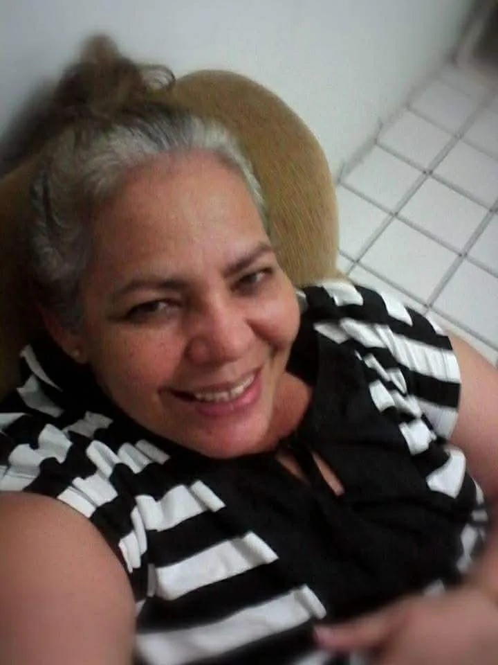 Será que o negão macetou a buceta dessa coroa tropa ?? Engoliu o leite do negão todo 😈😈🍆 main image