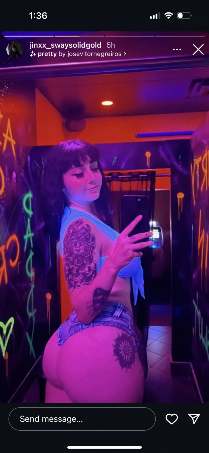 PAWG stripper ass eating a thong image 13