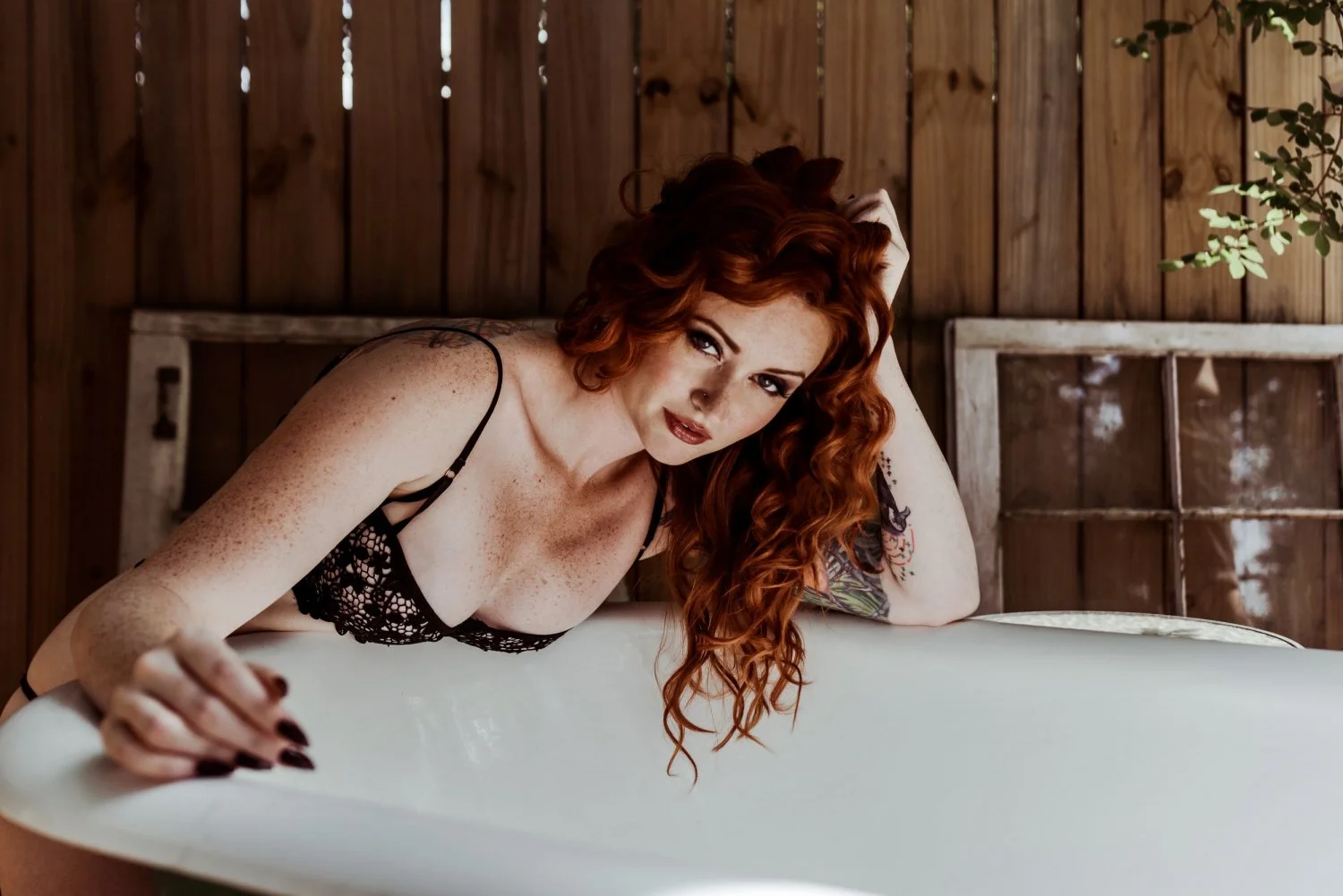 I love redheads boudoir image 11