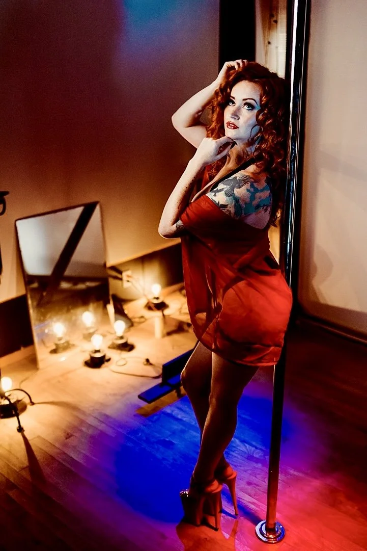 I love redheads boudoir image 13