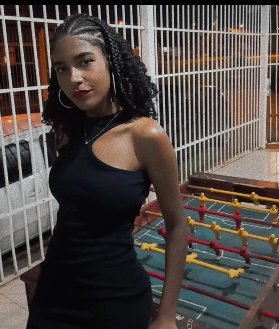 Pretinha vazada gostosa image 12