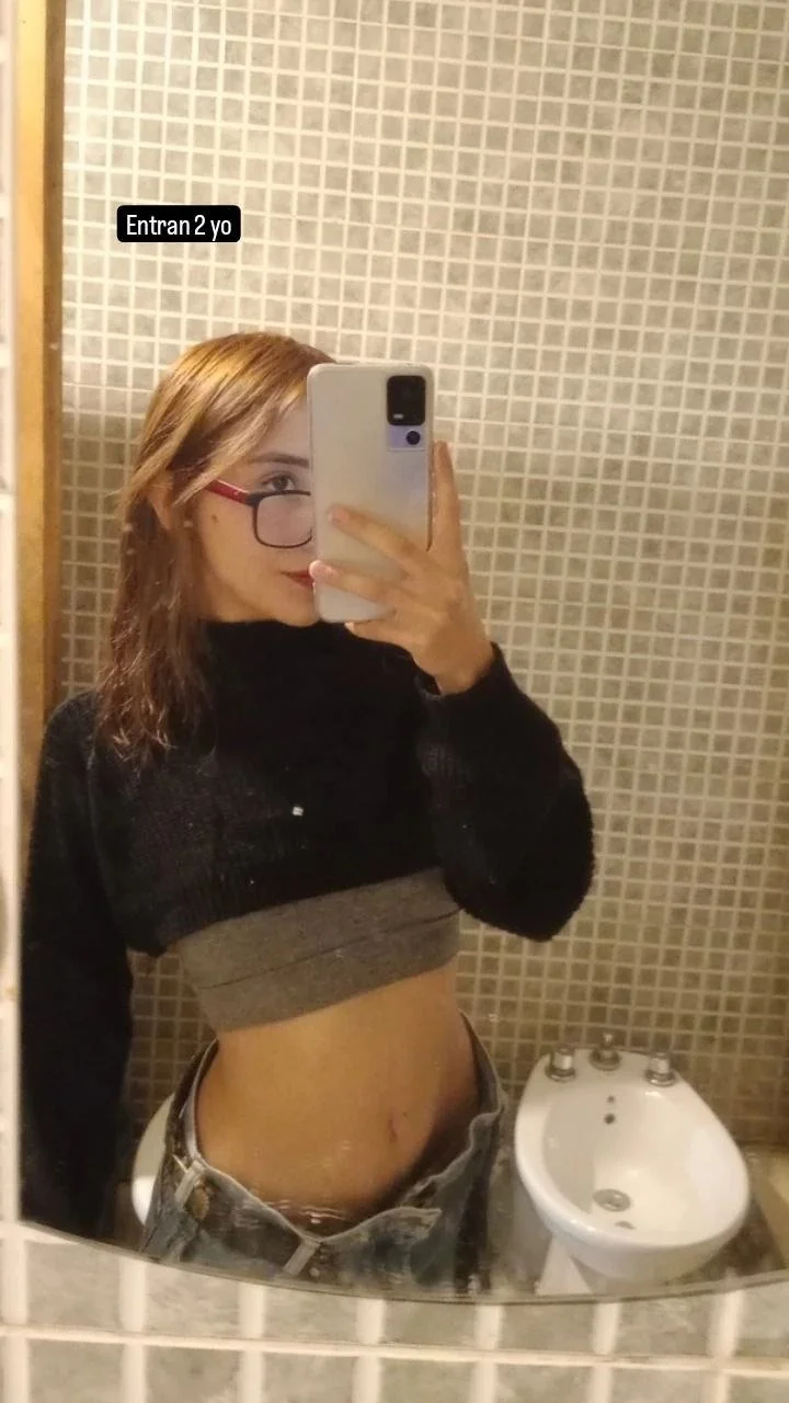 Pendeja putita +18 entregada por su novio image 12
