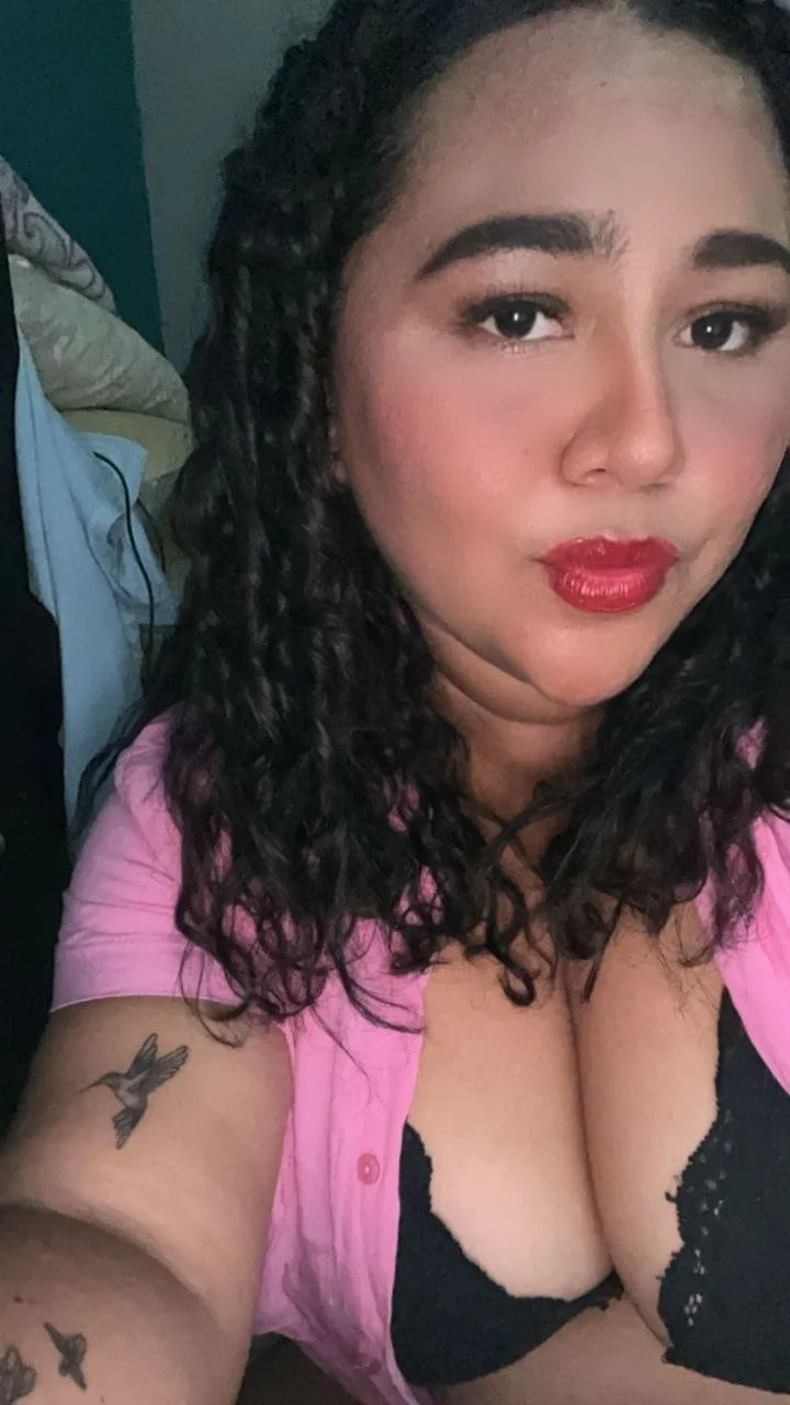 María Fernanda Sánchez una mexicana milf tetas gigantes image 35