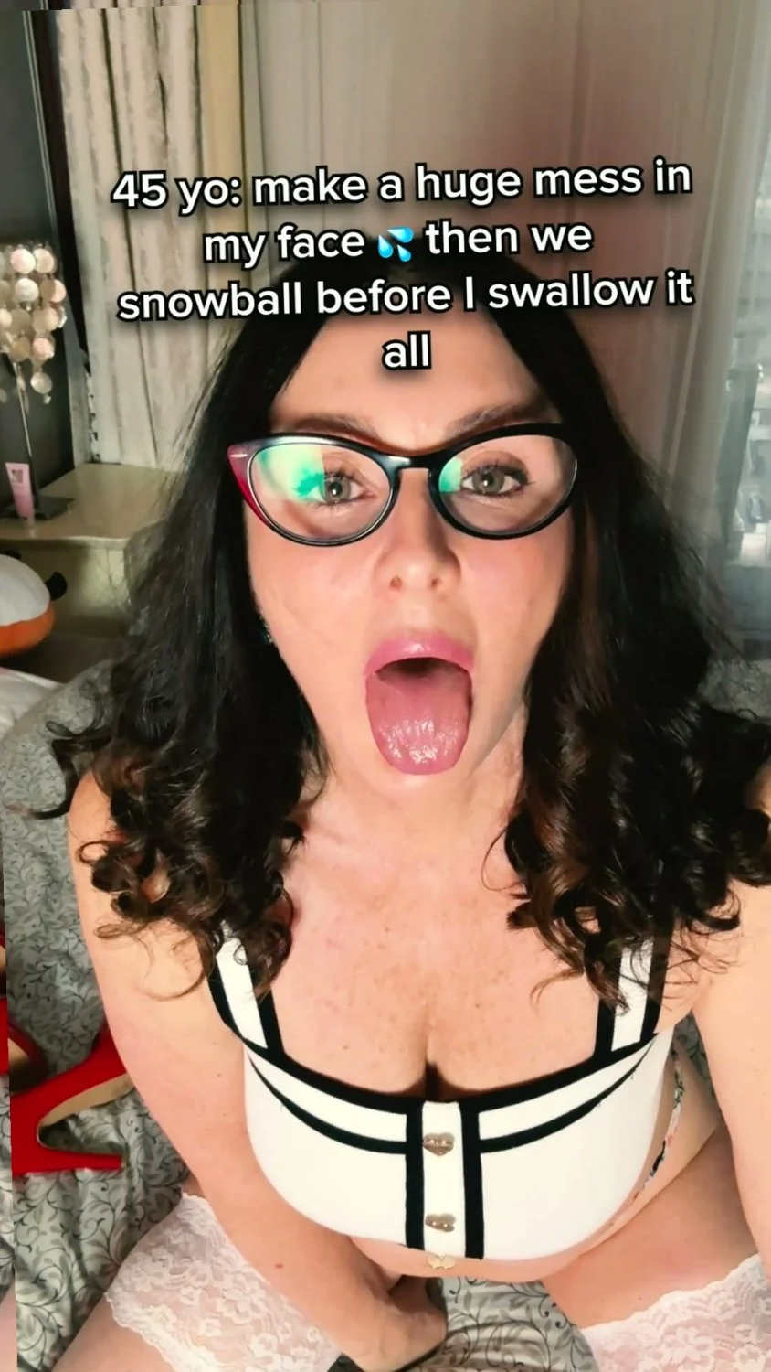 🔞 busty big boobs pussy sucking dick horny nude slut 🫦💦 My OF image 4
