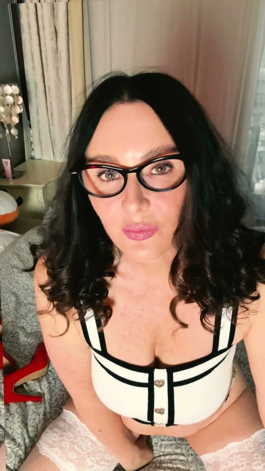 🔞 busty big boobs pussy sucking dick horny nude slut 🫦💦 My OF image 5