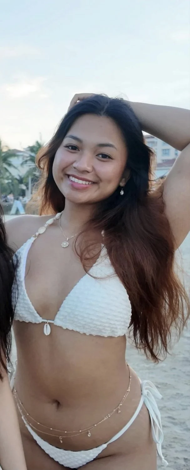 Leaked amateur ABG Vietnamese girlfriend gets fucked image 5