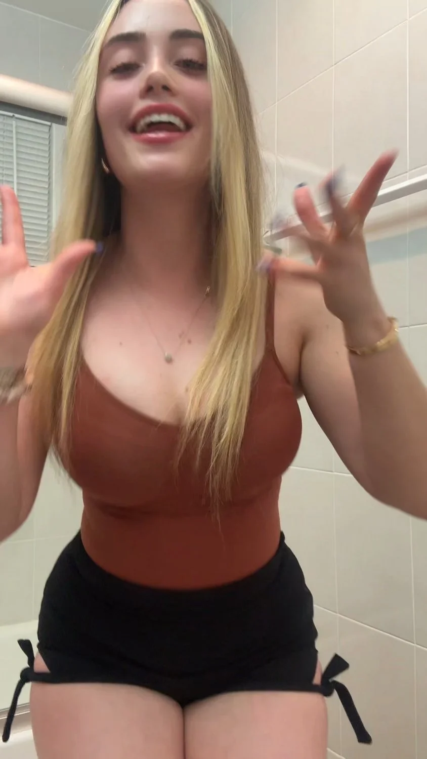 Ameli olivera una cubana muy culona y de grandes tetas tiktoker influencer Instagram Big ass hot image 7
