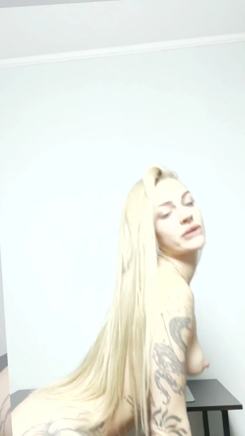 🔞 Hot nasty big boobs nude cumming hard pussy 😈🍑 Check OF now main image
