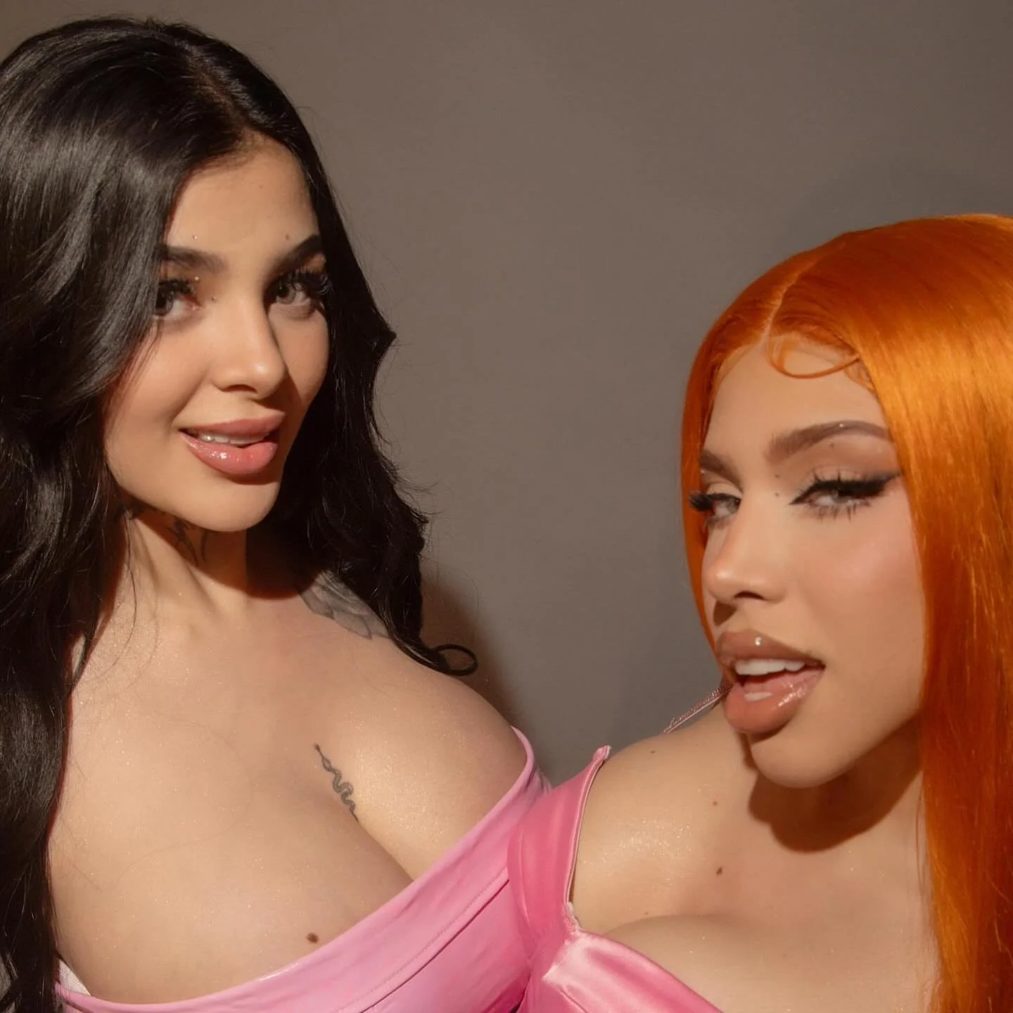 Karely Ruiz Y Yeri Mua image 7