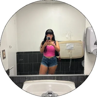 Anyone know her or have nuded image 2