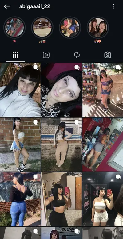 Terrible la putita esta de Moreno Argentina más fácil es y la amiga también cover image