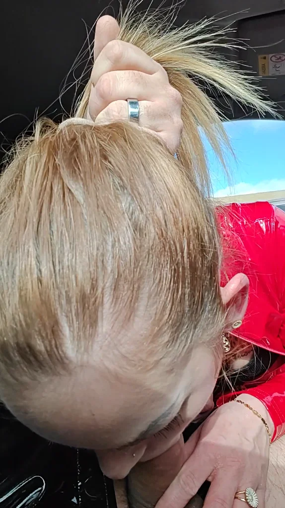 Fucking GF in car in public in pvc catsuit image 2