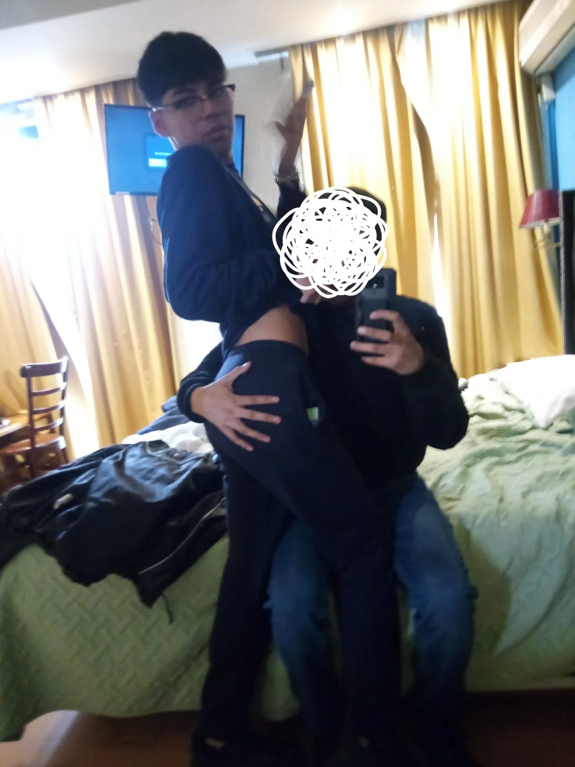 Matías Flaite 18 años Twink Chileno Grindr 🇨🇱❤️‍🔥 image 8