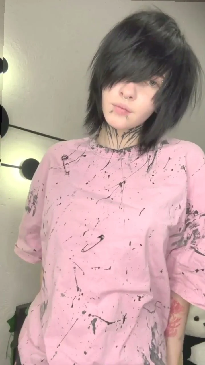 🔞 Sexy petite body nasty masturbating naked wet pussy 🍑💦 OF now main image