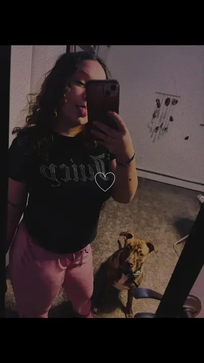 I love this slut my fav cousin to jerk off to cover image