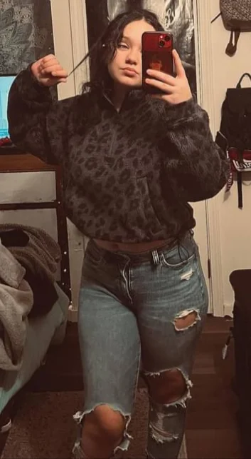 I love this slut my fav cousin to jerk off to image 11