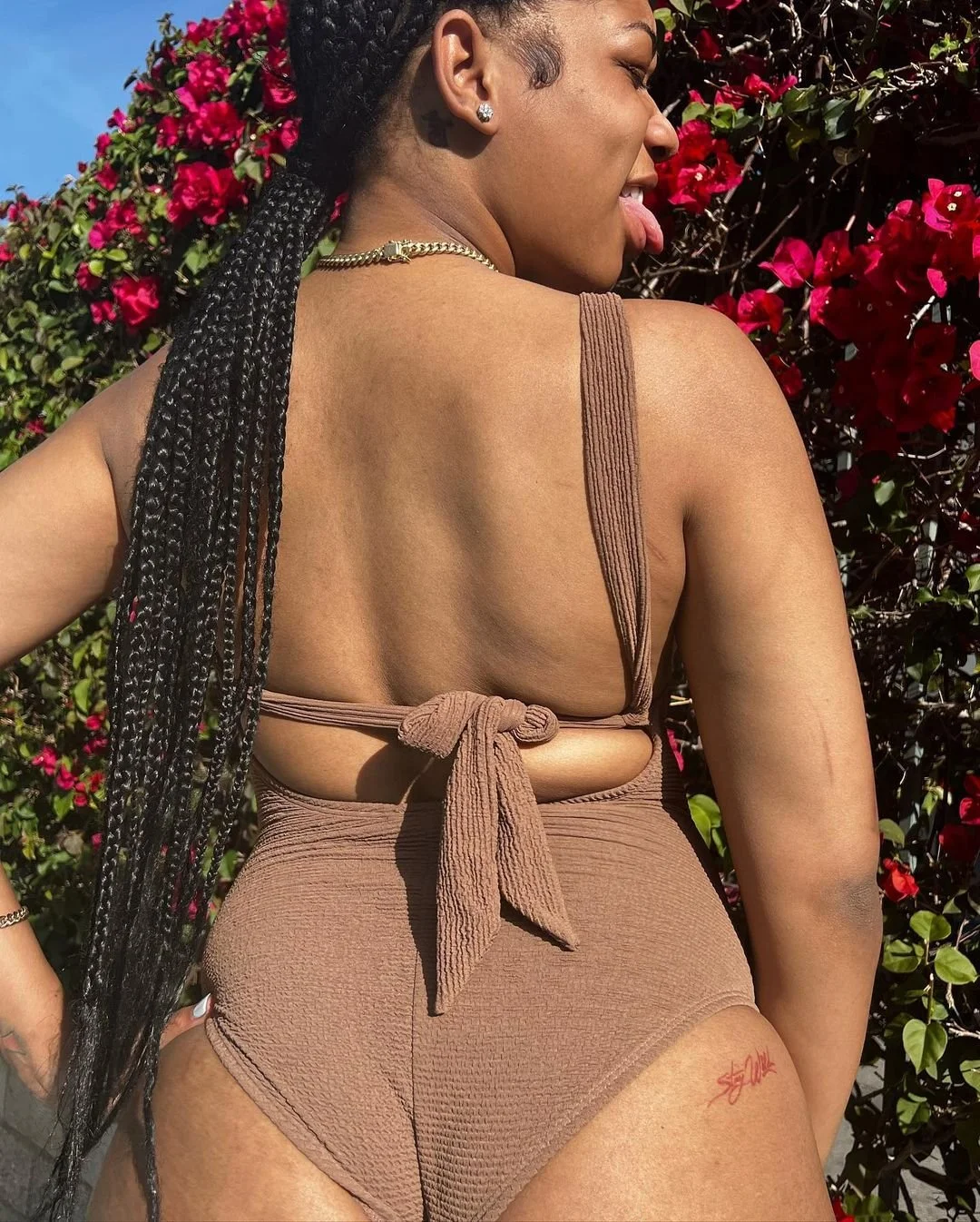 Thick Cali Rapper 😍😍🍑🍑🍑 image 12