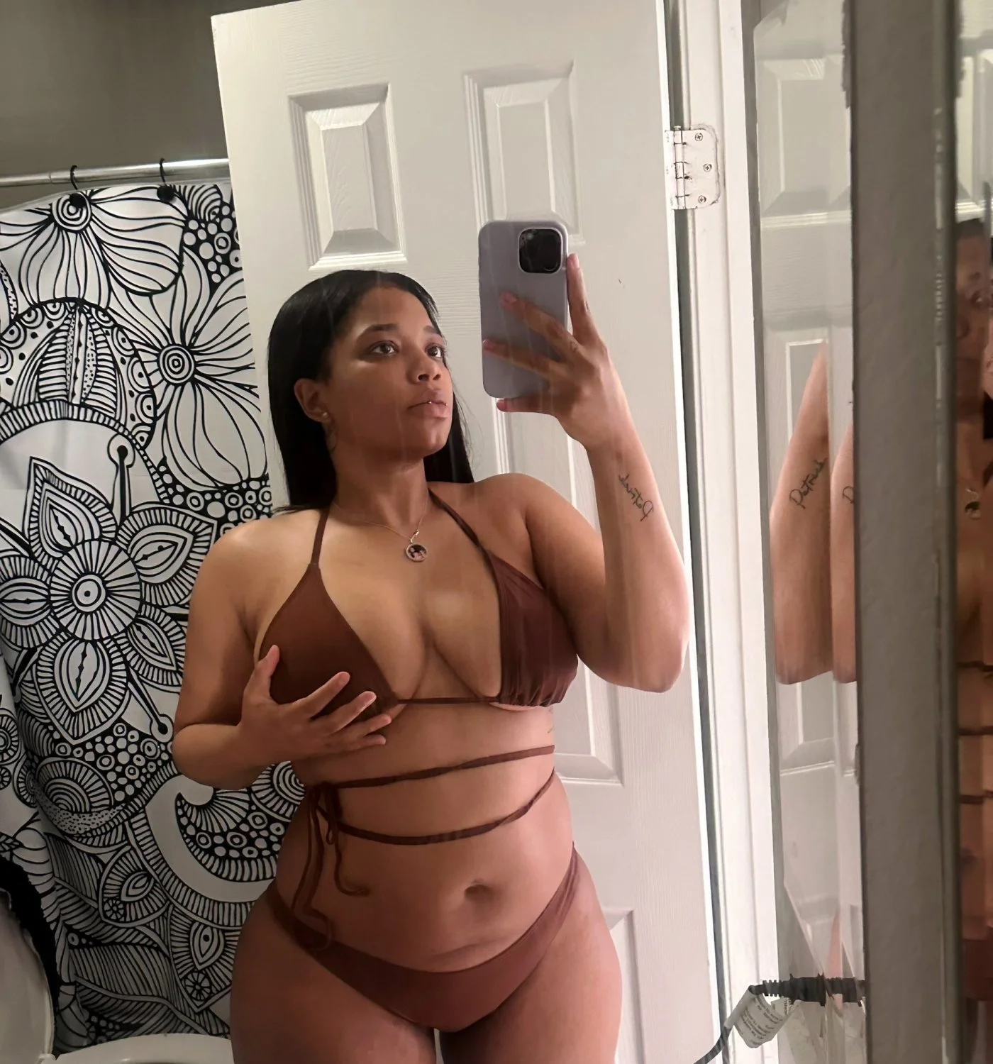 Thick Cali Rapper 😍😍🍑🍑🍑 image 9