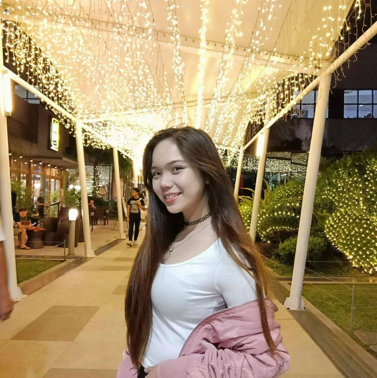 Adorable Pinay teen image 2