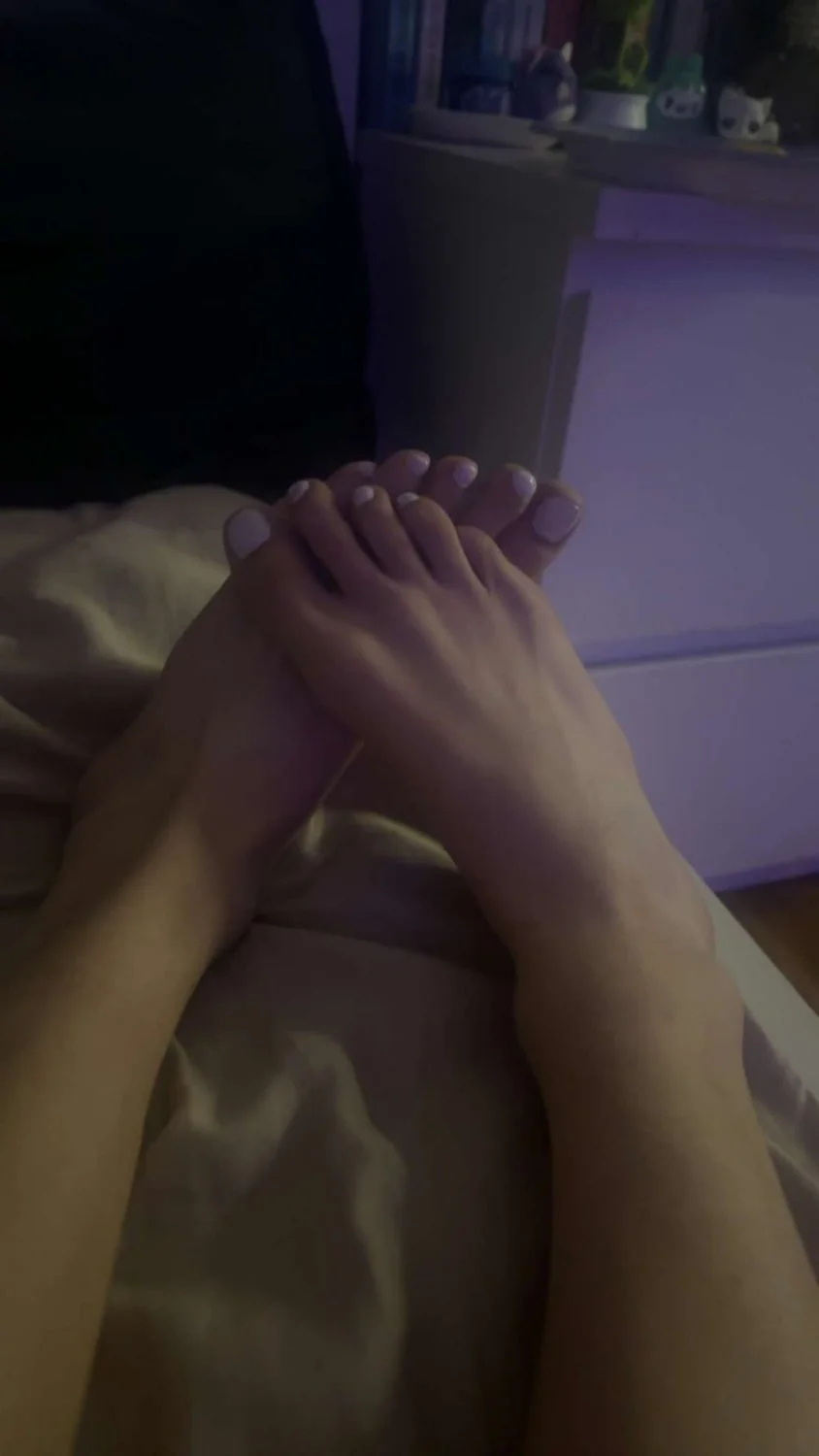 18 yo attention whore piper is a desperate little gaped fucktoy. Repost her!!! image 13
