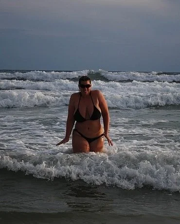 Tall Thick Legendary Milf.. <> 49yr old Mom.. <> Loves taking big young D🍆.. image 9