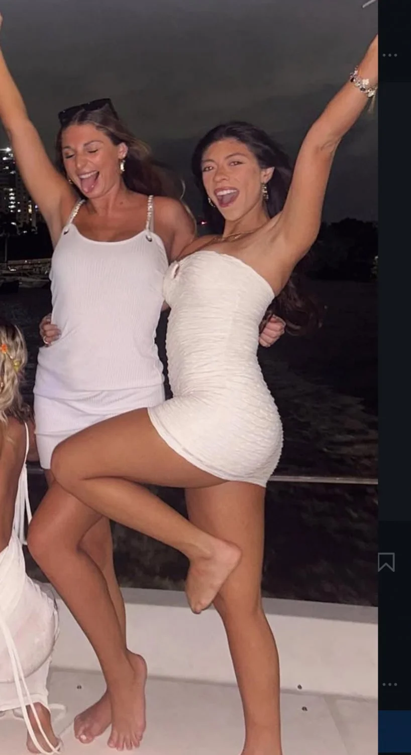 Pretty SoCal Snowbunny May has a juicy lil booty image 26