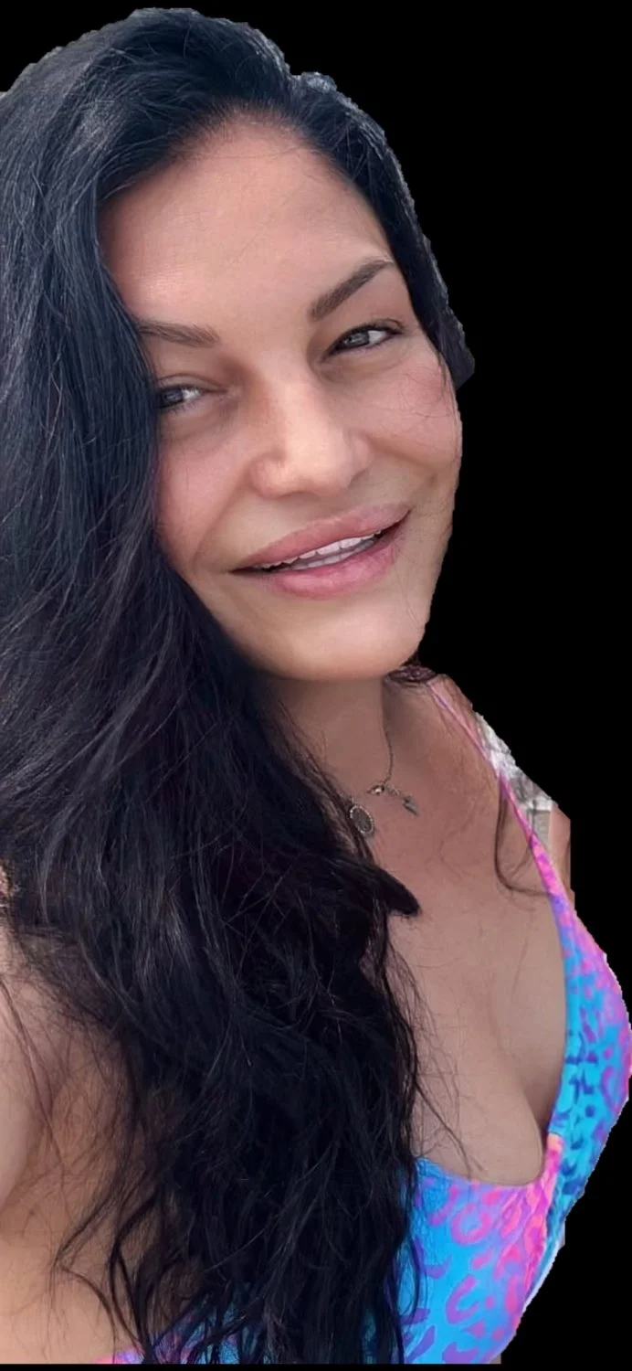 Hot slut in bikini image 2