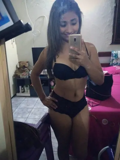 Jaqueline morena de baixa renda caiu na net cover image