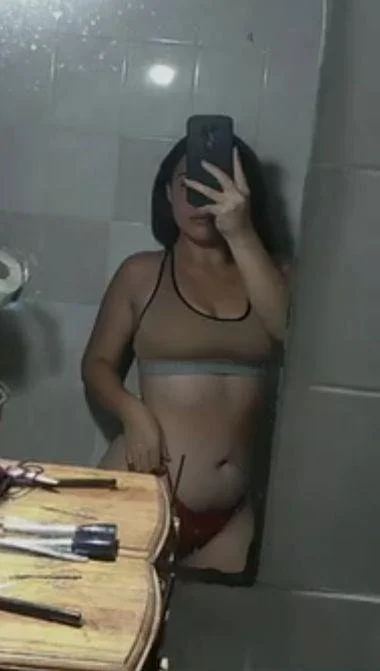 Pendeja argentina, Selena de Mendoza 18 image 11