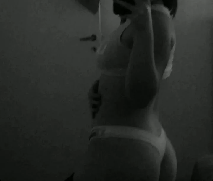 Pendeja argentina, Selena de Mendoza 18 image 2