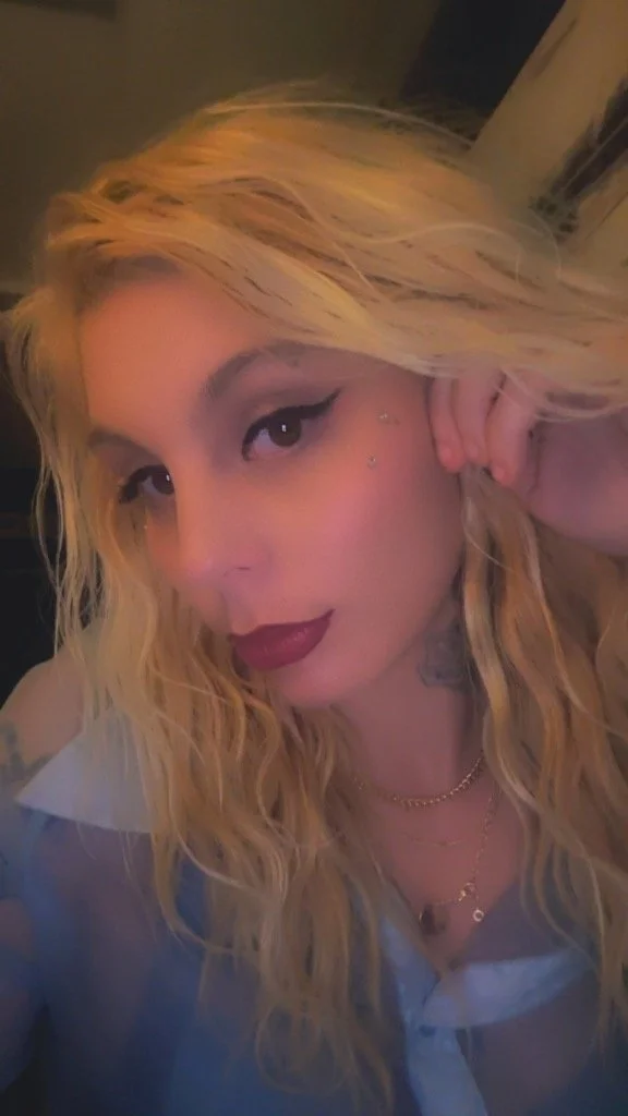 Blonde Thot Summer image 6