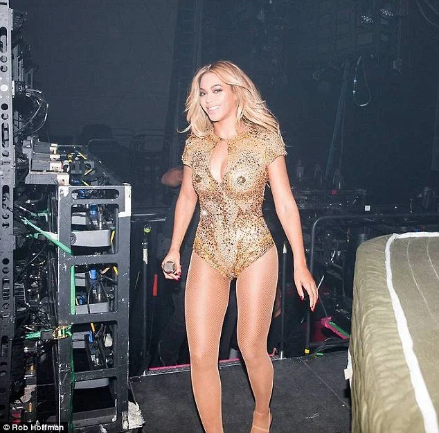 More Beyoncé butt booty ass photos image 10