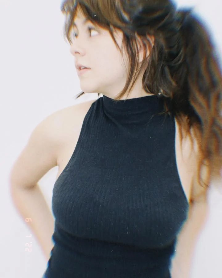 Clara castanho gostosa 😋 image 22